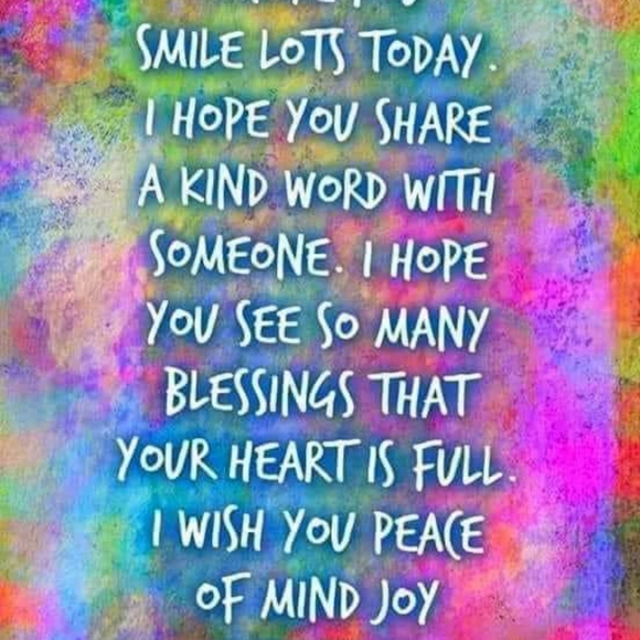 Meet your Posher, Pam - Picture 2 of 3